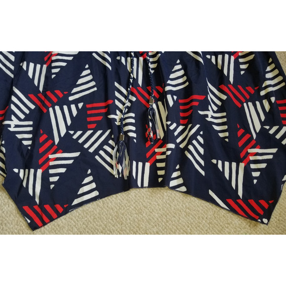 Womens Swim Suit-D&CO-blue/red geometric tankini top handkerchief multiway-22W - Picture 2 of 8